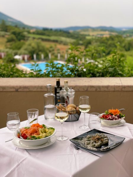 Pranzo con vista - Villa Cariola